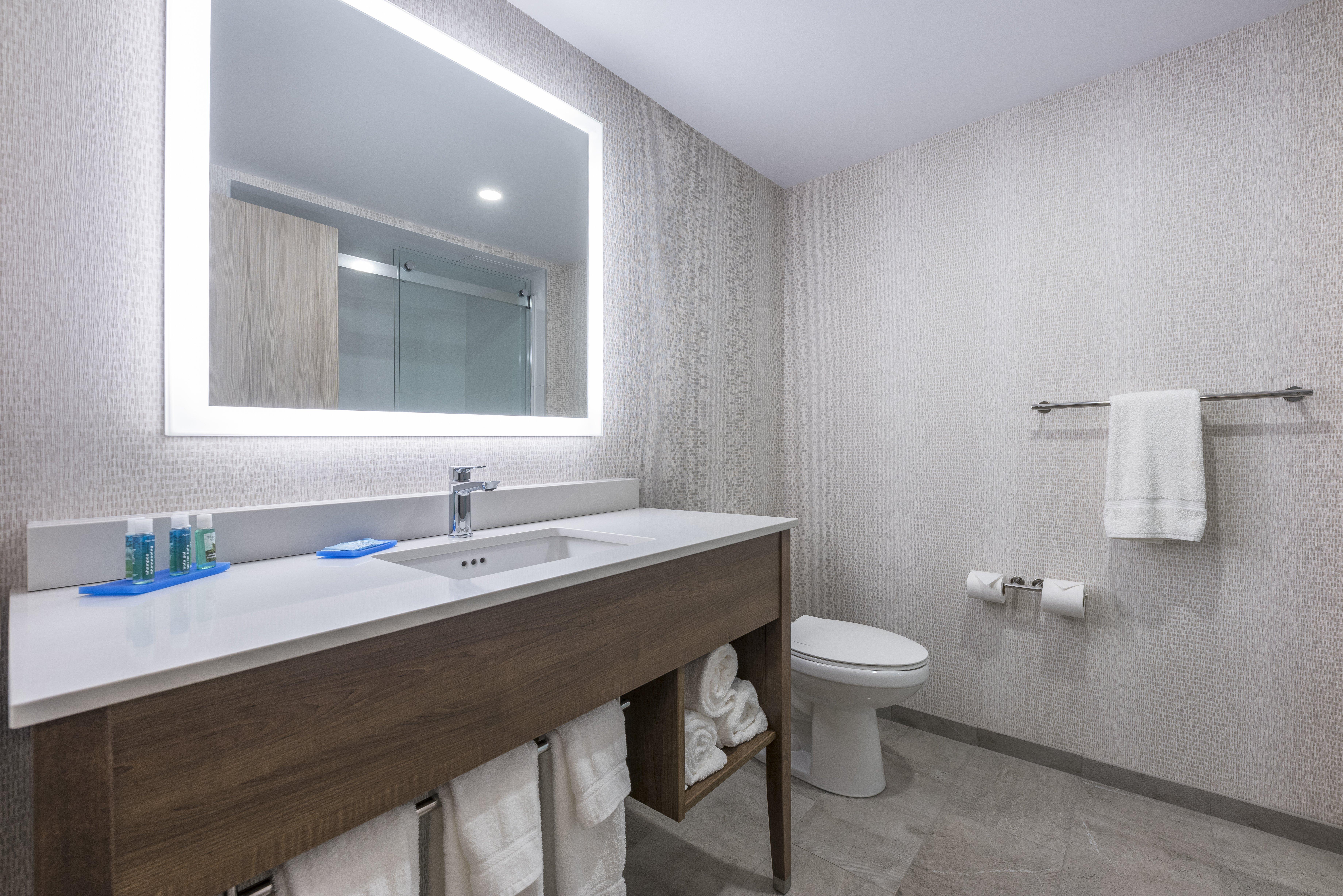 Holiday Inn Express & Suites Moncton By Ihg Extérieur photo