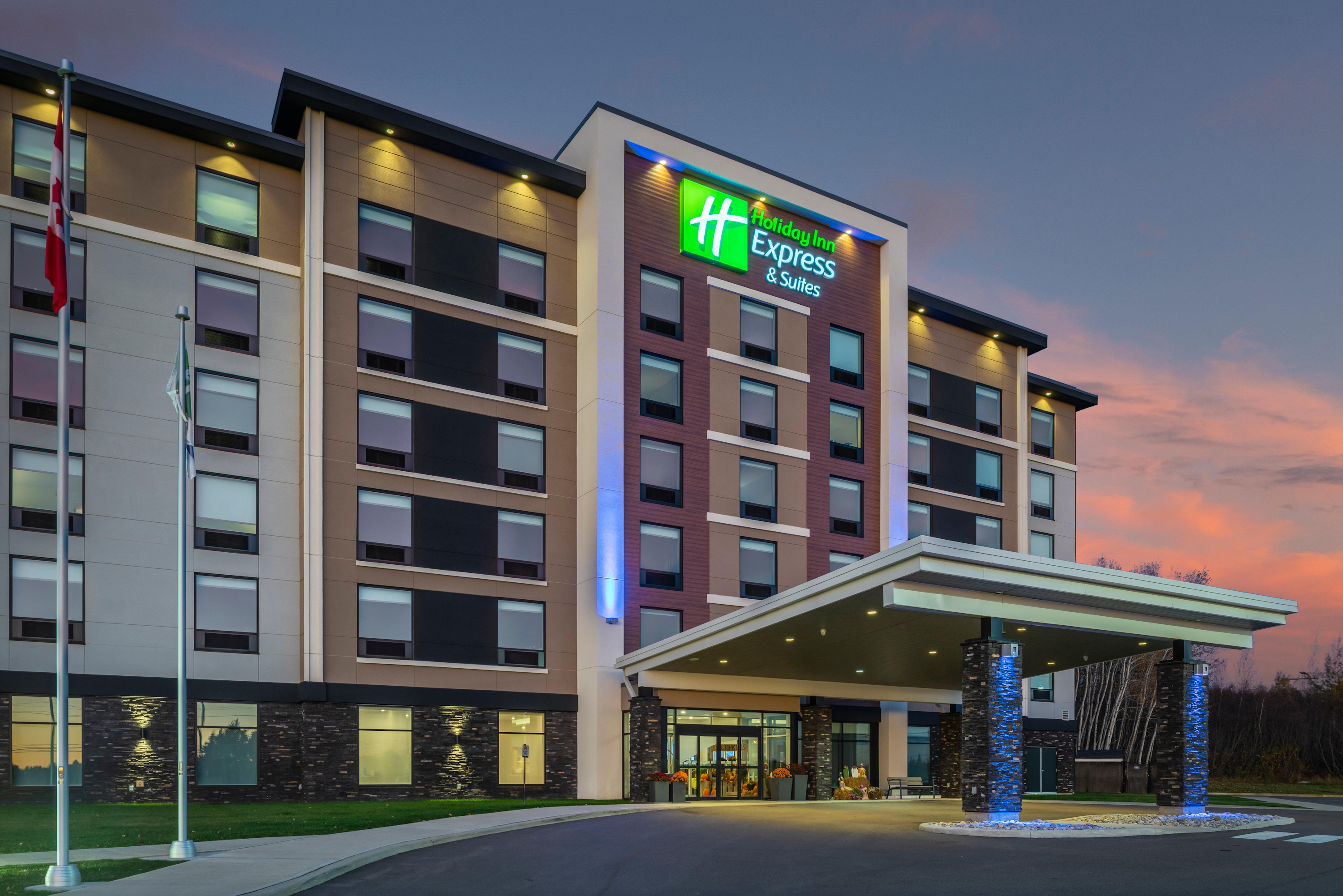 Holiday Inn Express & Suites Moncton By Ihg Extérieur photo