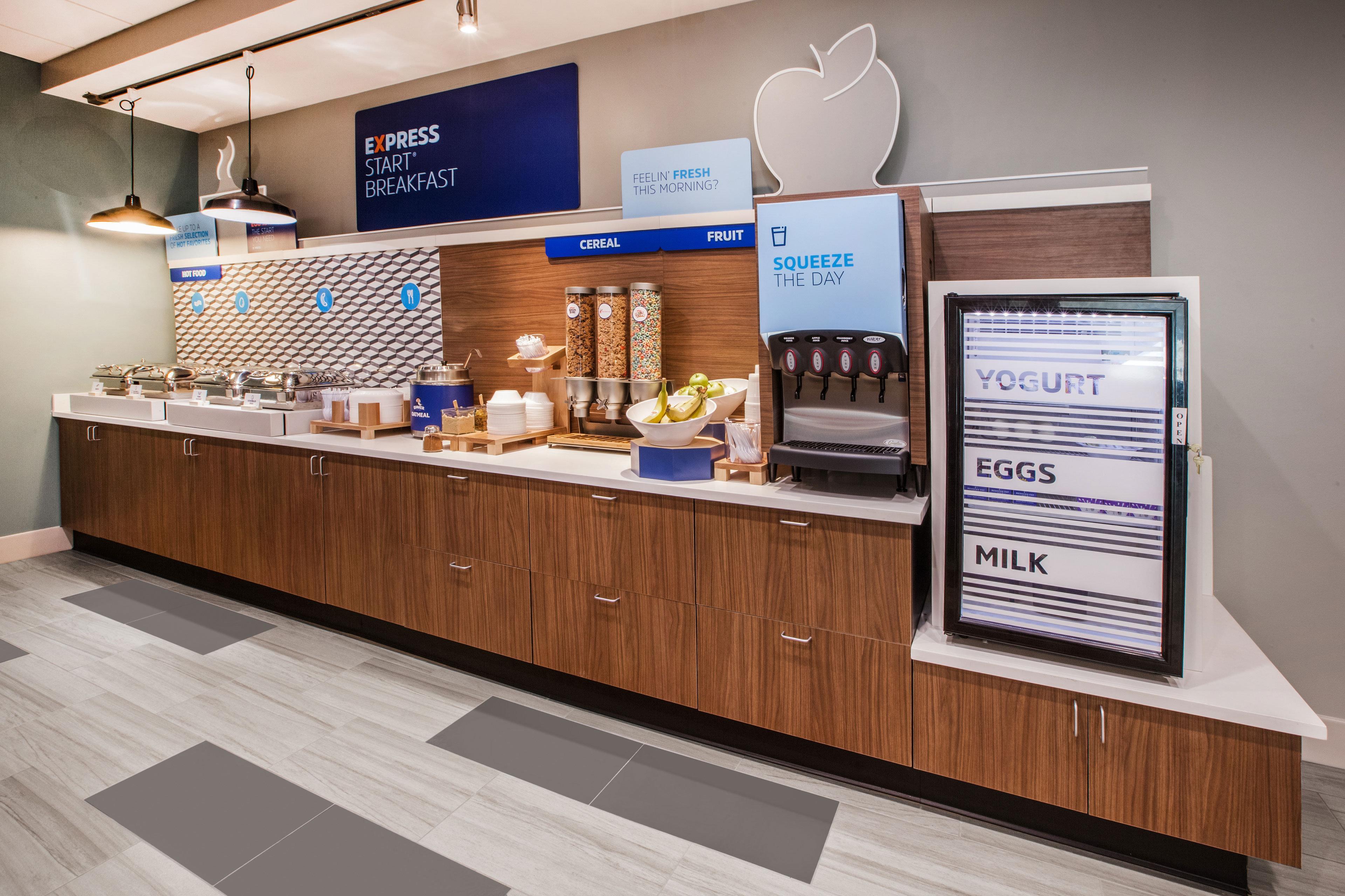 Holiday Inn Express & Suites Moncton By Ihg Extérieur photo