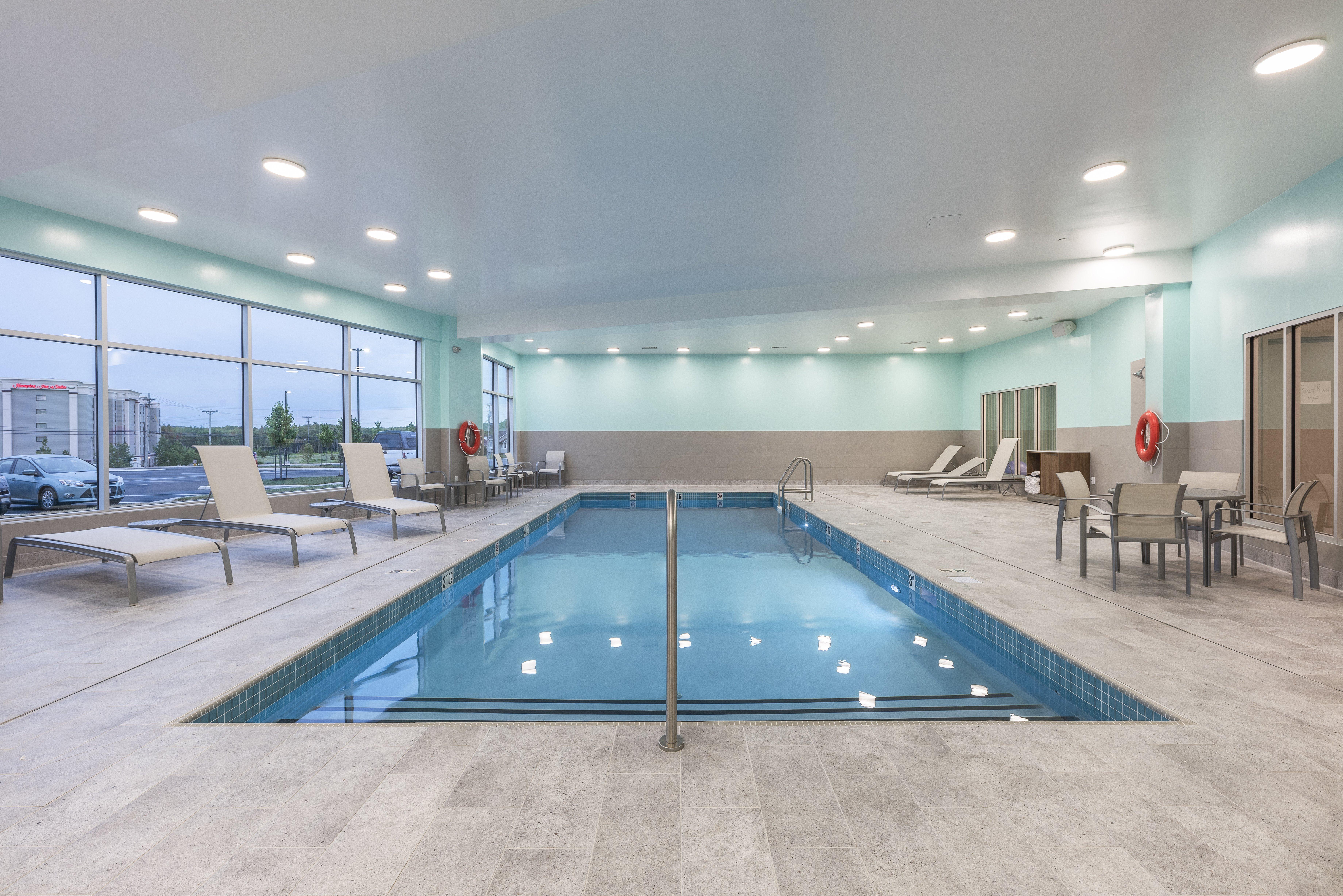 Holiday Inn Express & Suites Moncton By Ihg Extérieur photo