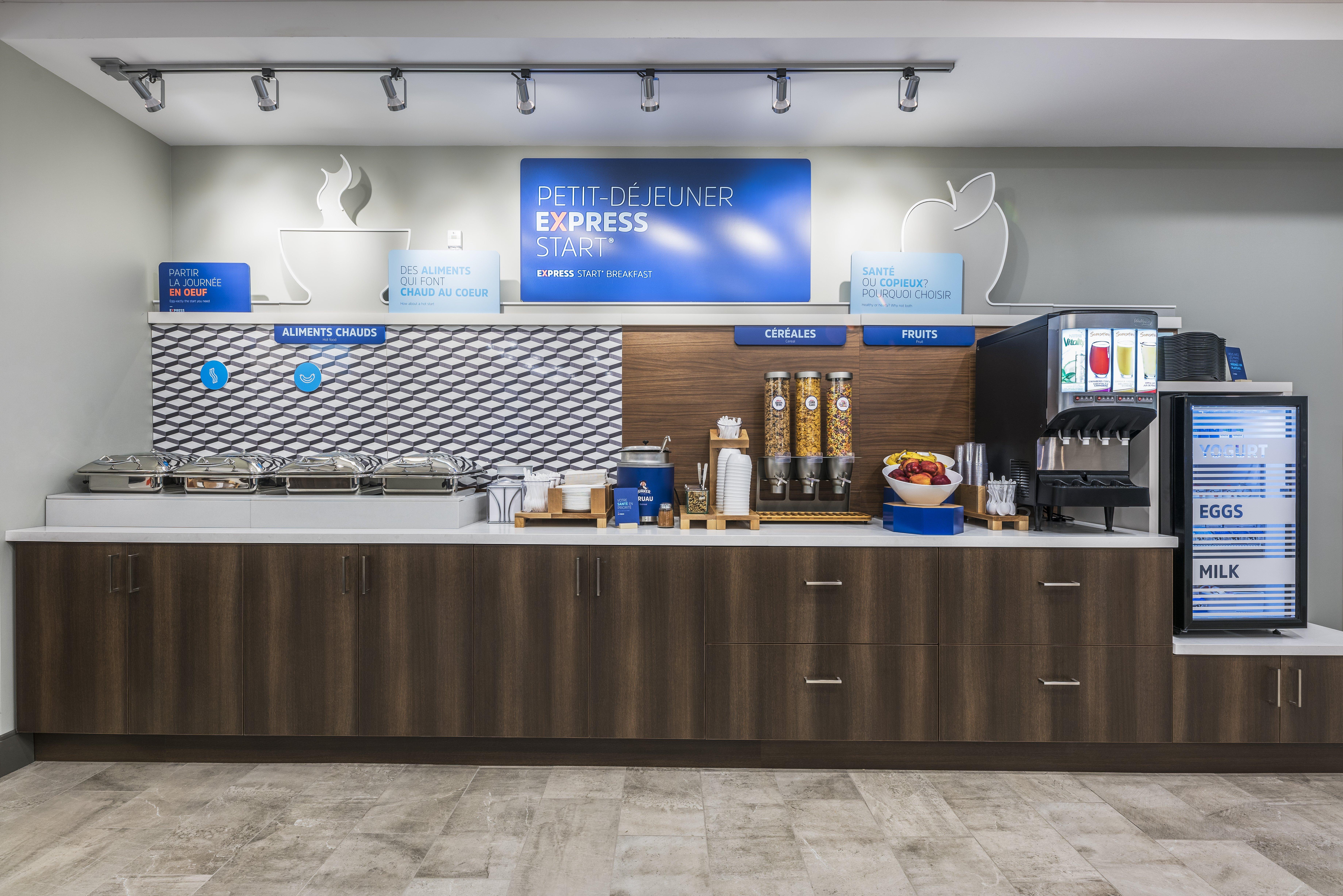 Holiday Inn Express & Suites Moncton By Ihg Extérieur photo